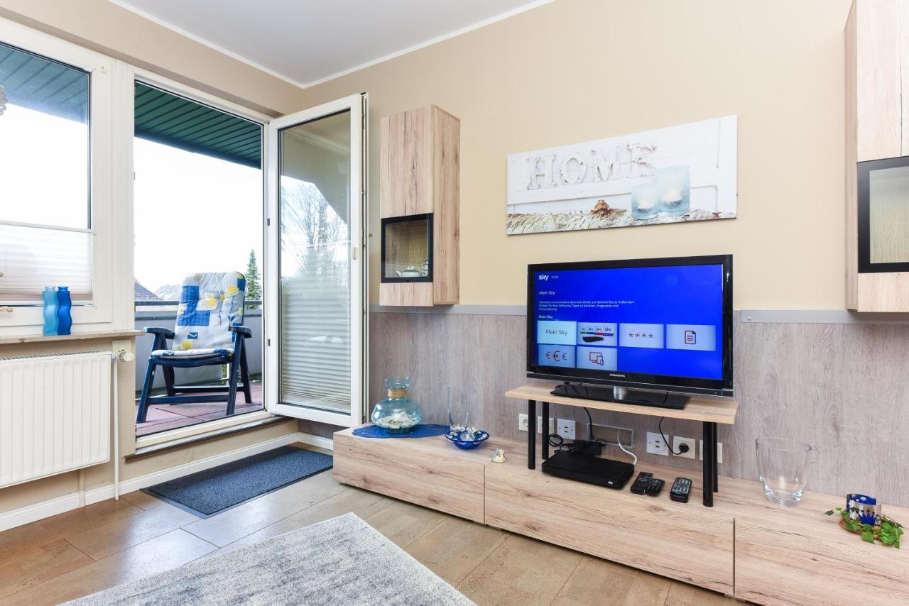 Ferienwohnung Haus Heimathafen Esens Esterno foto
