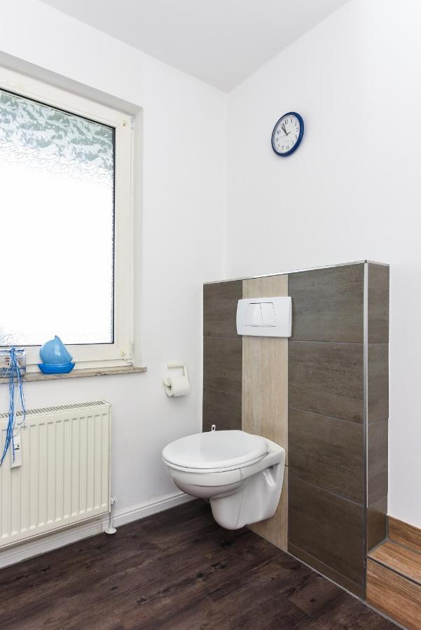 Ferienwohnung Haus Heimathafen Esens Esterno foto