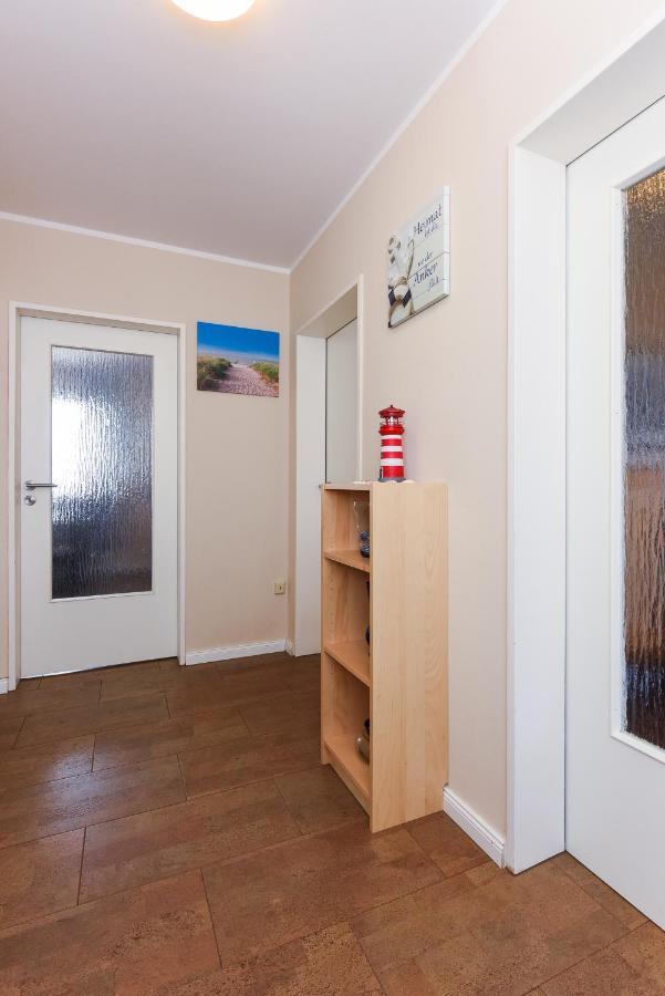 Ferienwohnung Haus Heimathafen Esens Esterno foto